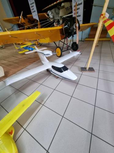amcb 2025 0223